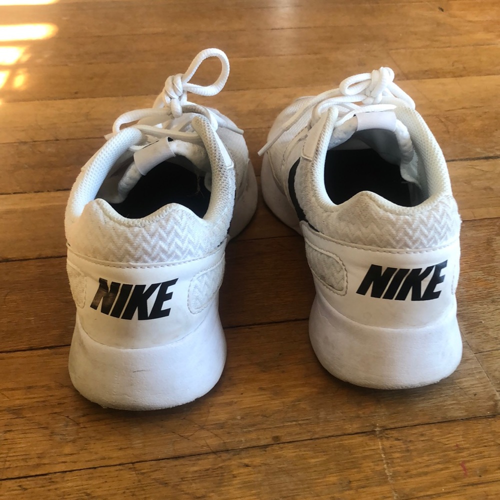 Shoes - Picture 2 of 3